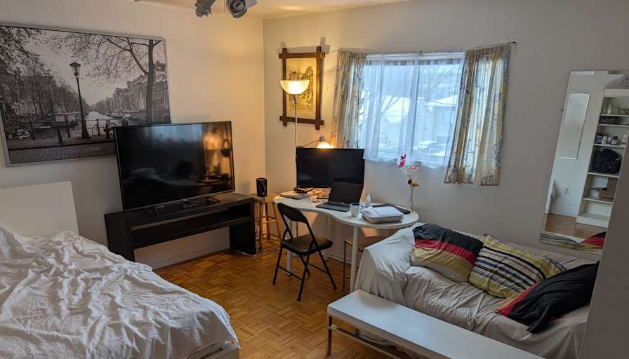 Damon's room