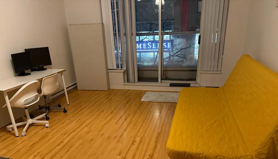 Jenny's room