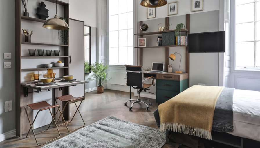 Sila's room