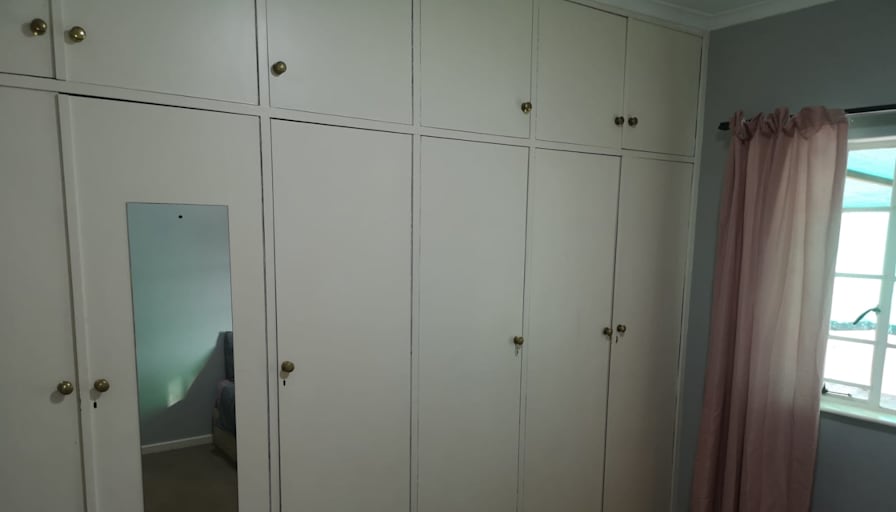 Lara's room