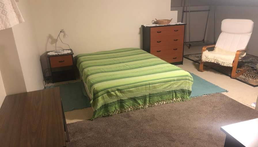 Isabelle's room