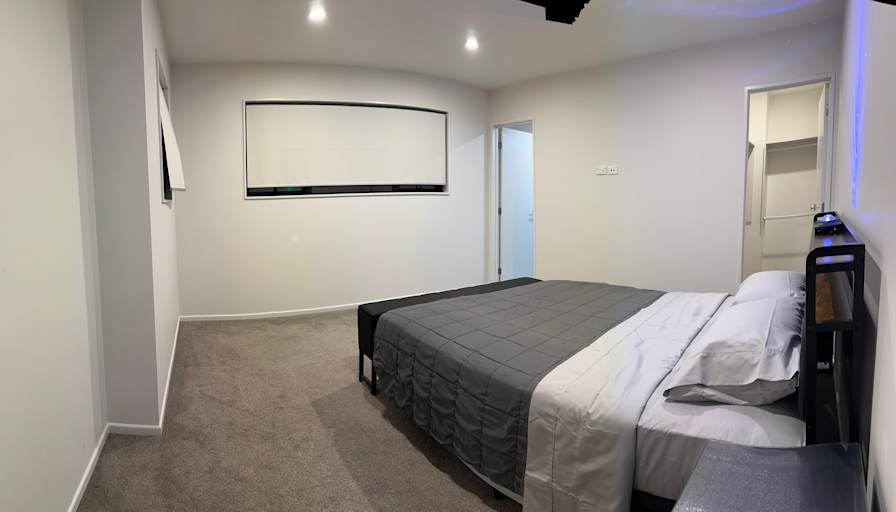 Kim Ha Tran's room