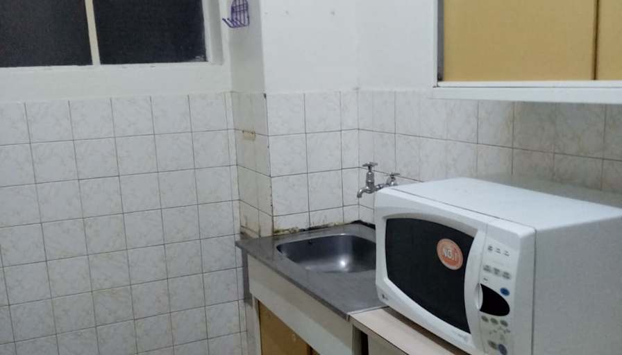 Llewellyn's room
