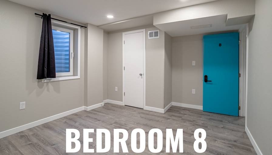 HomeCrew's room