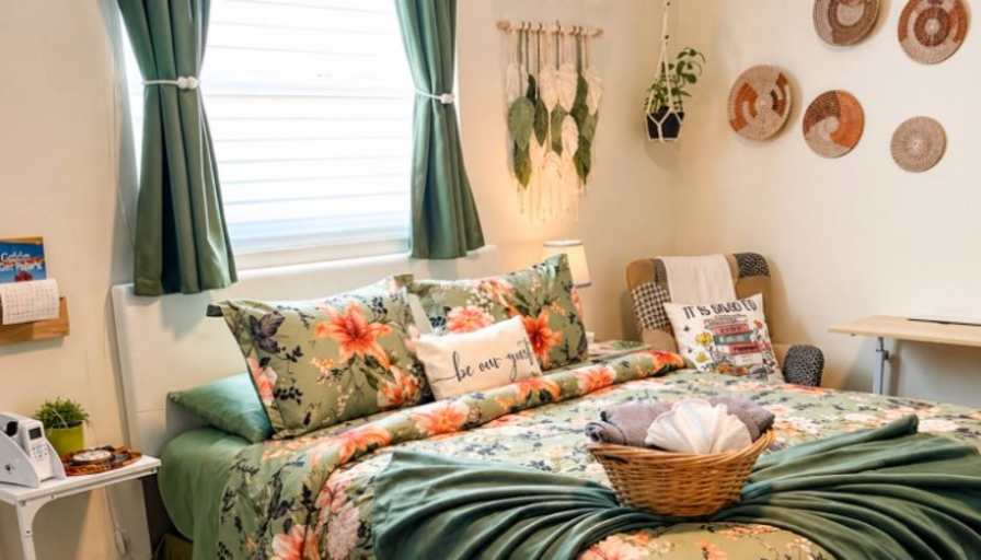 Stella's room