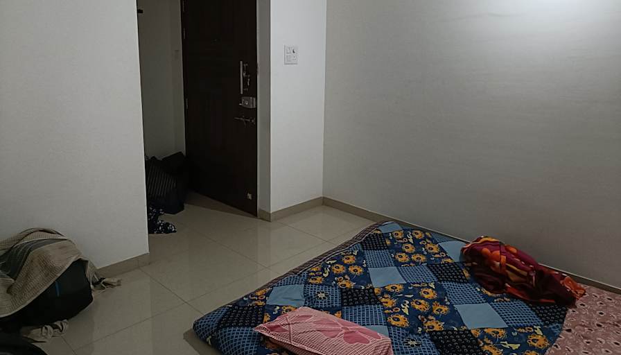 Chinmay Dhongade's room