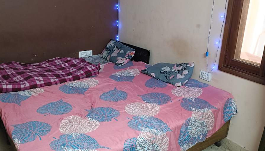 Reyesh singh shekhawat's room