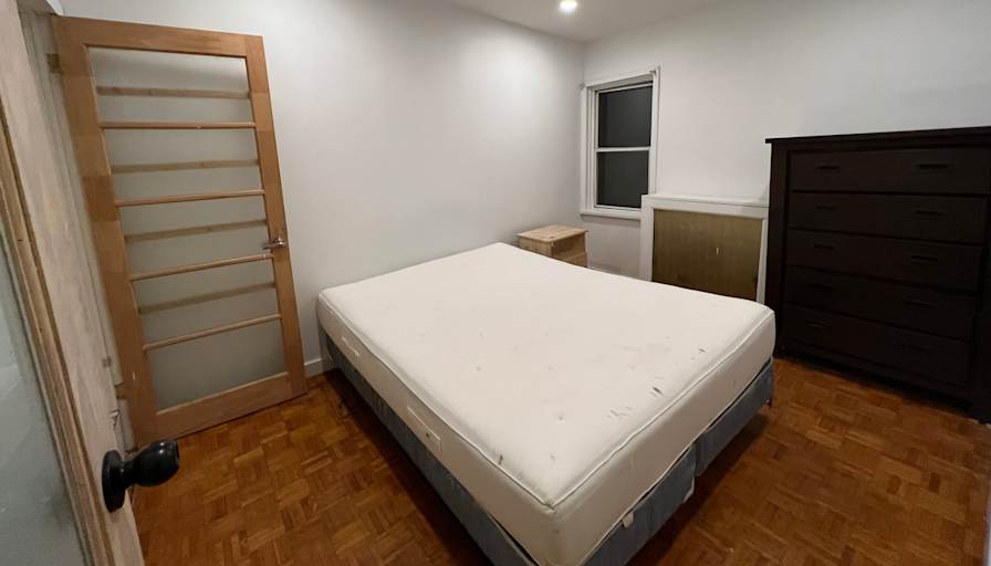 Rodney Property Manager's room