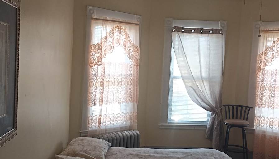 ad's room