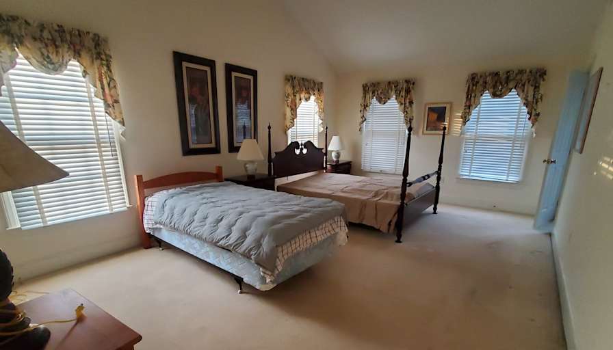 Kent's room