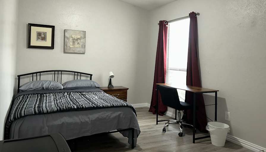 PadSplit's room