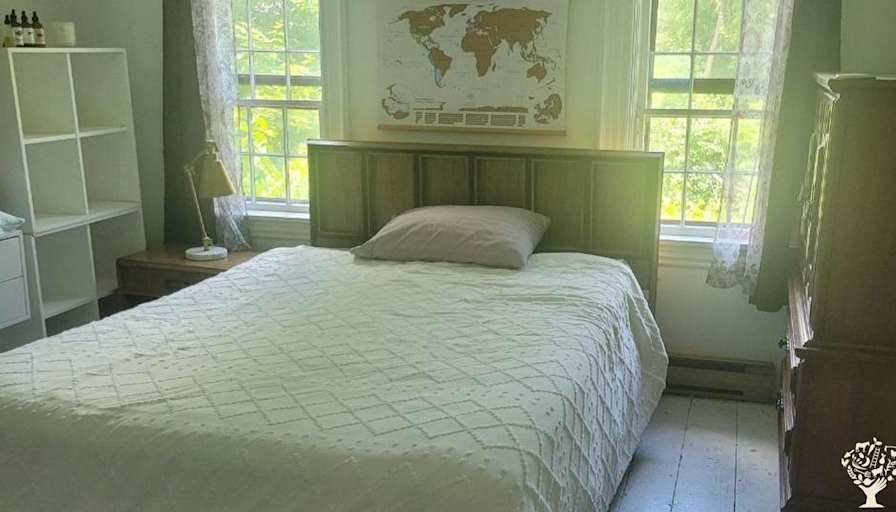 Kate's room