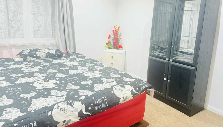 Sam's room