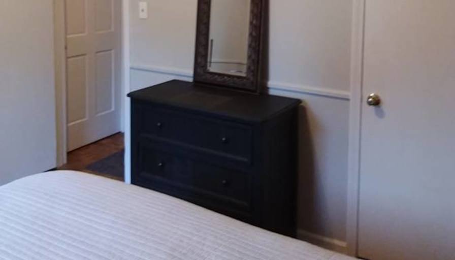 Zee's room