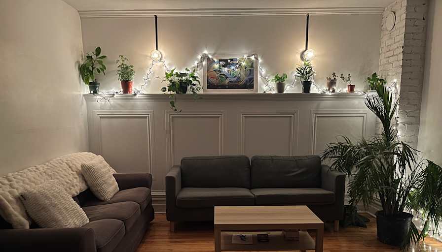Lee-Lou's room