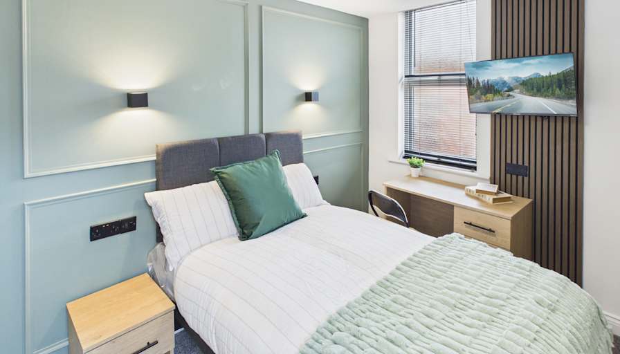 Andrew Marshall's room