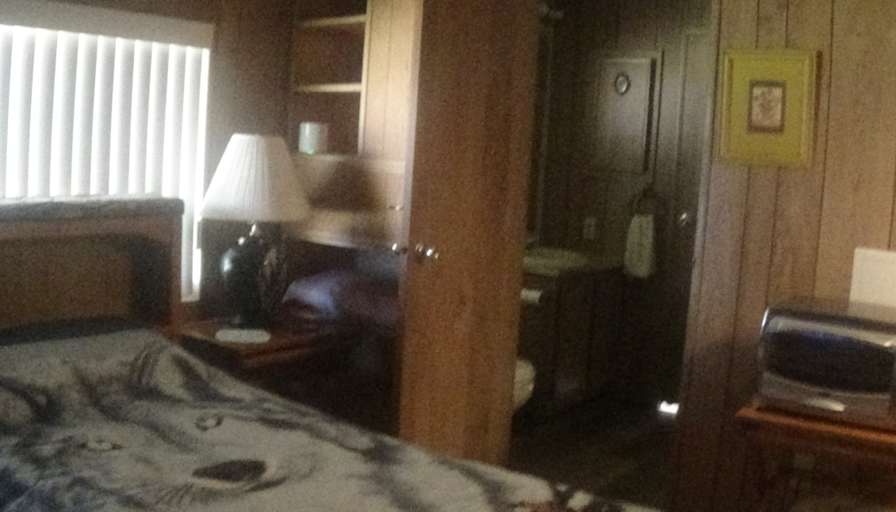 Caternia's room
