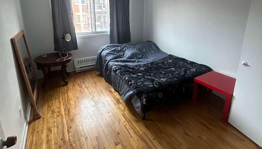 Samuel's room
