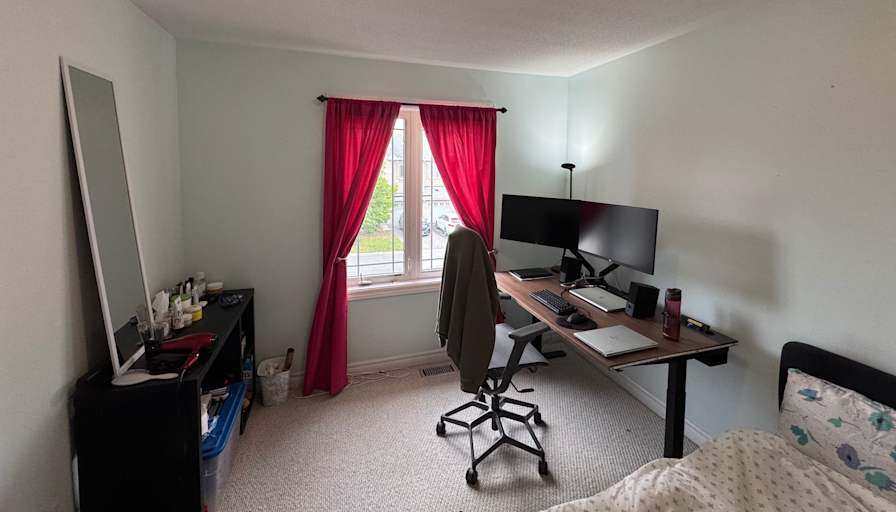 Jaideep's room