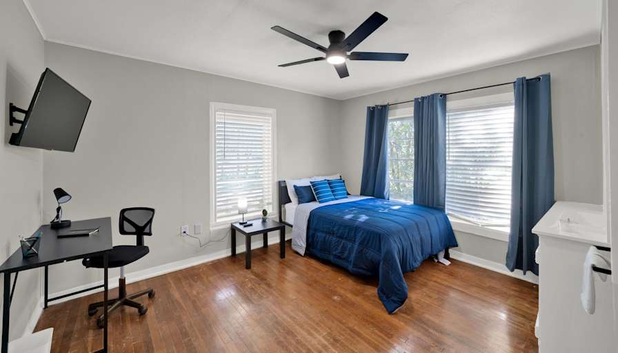 PadSplit's room
