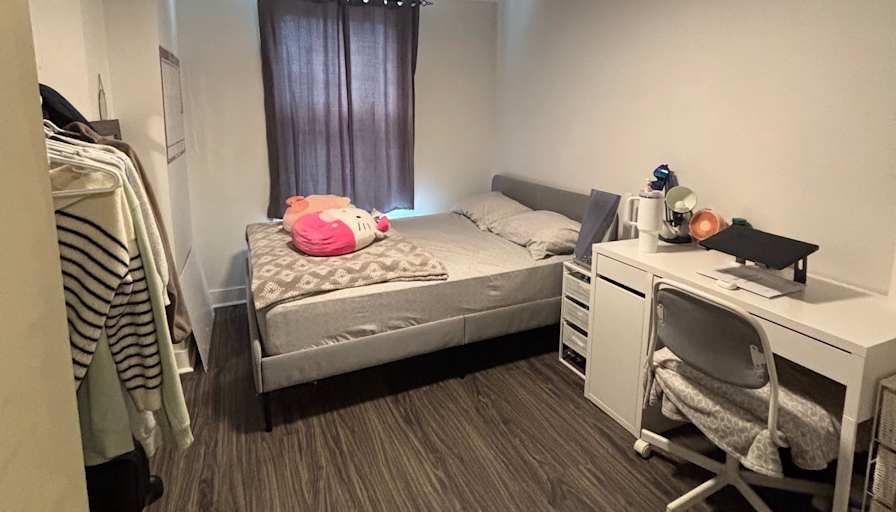 Talia's room