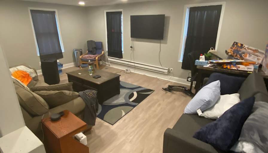 Doug Guida's room