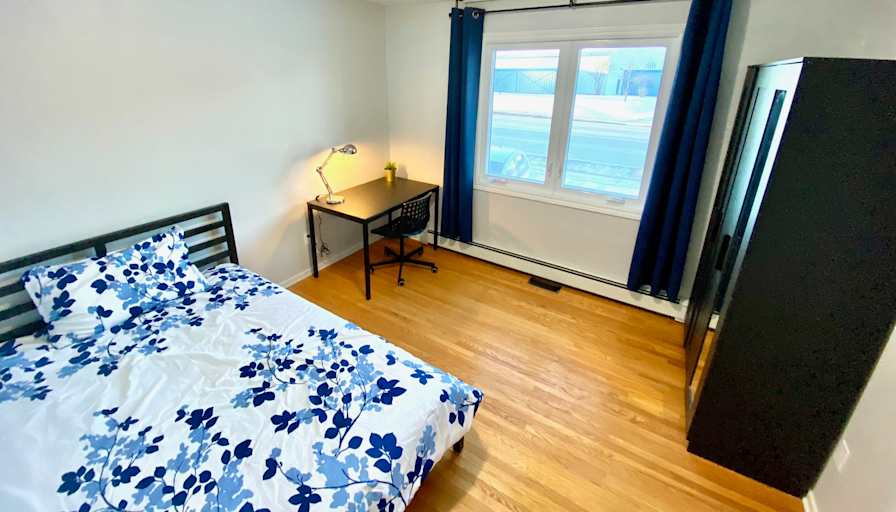 Rachid's room