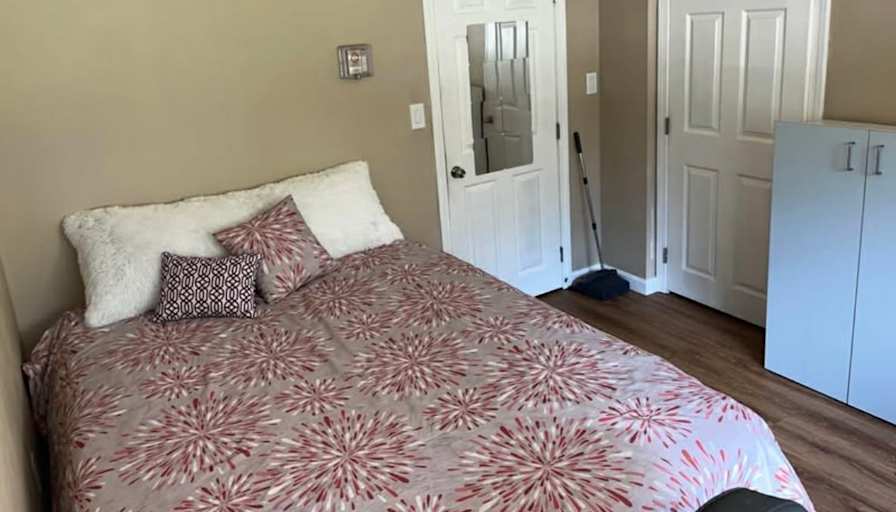 Carolina's room