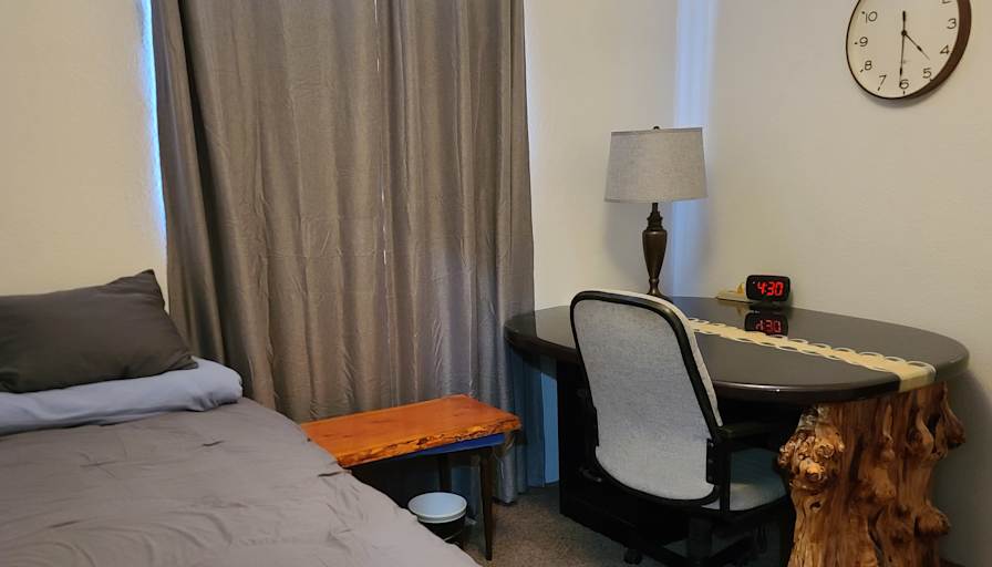 Steve's room
