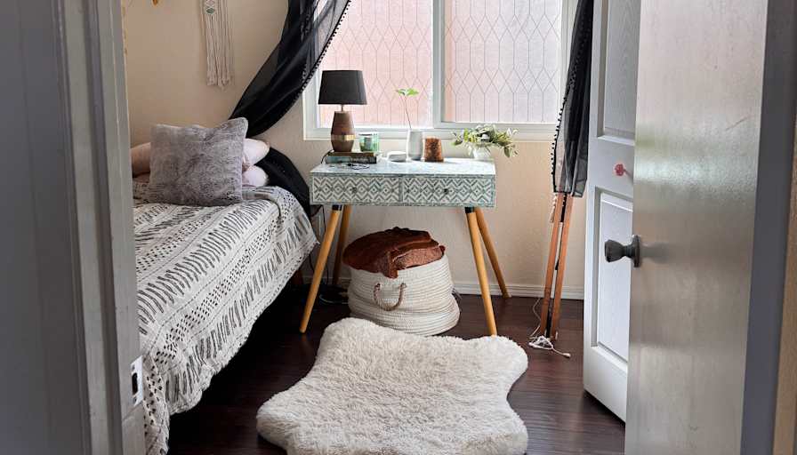 Lauren's room
