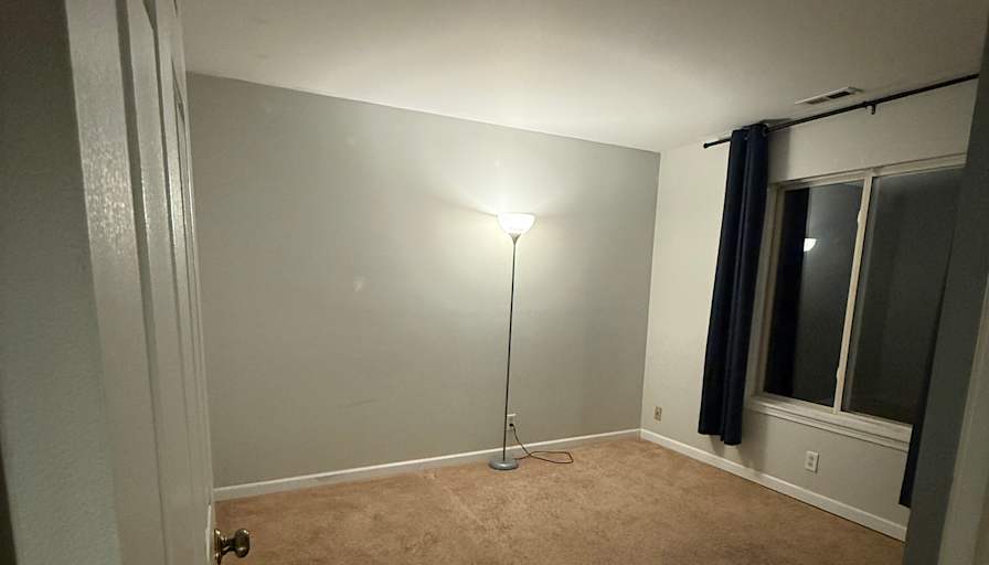 Jon's room