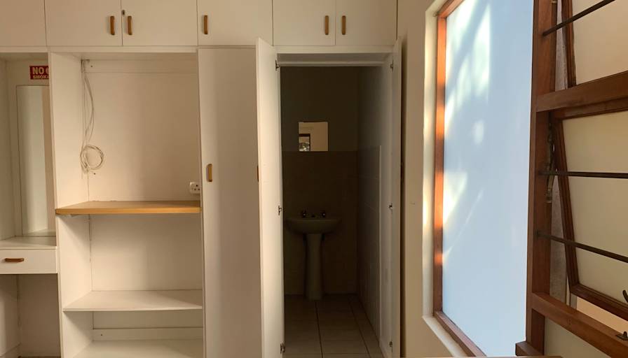 Desrei Holman's room