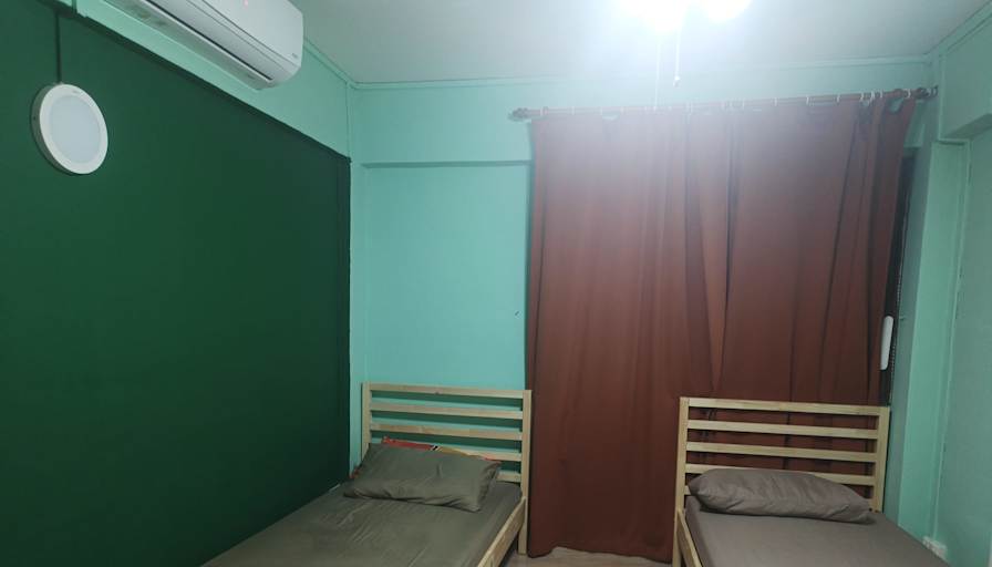 Kumar's room