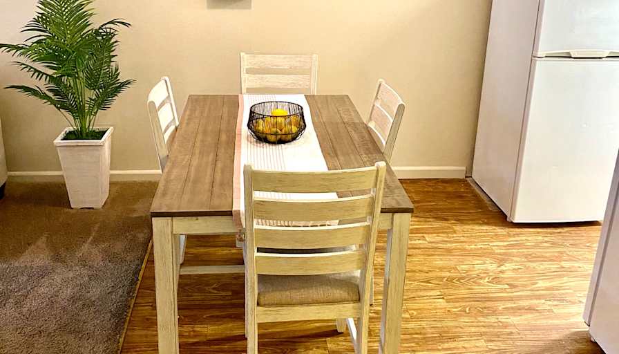 Allegro Apartments's room