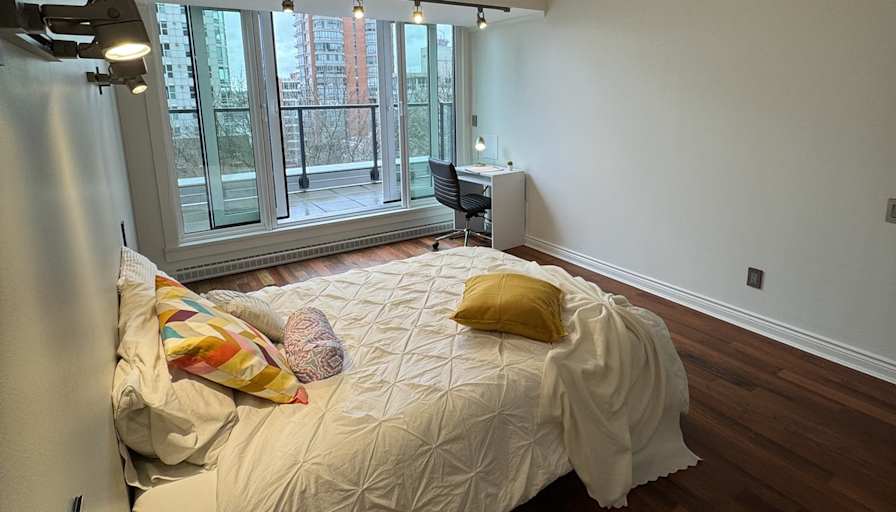 Van House's room