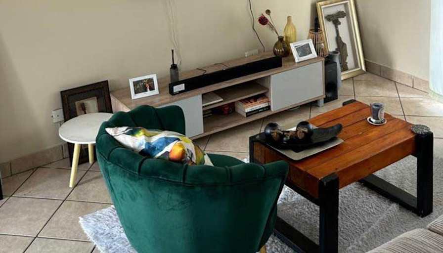 SIBO MABASO's room