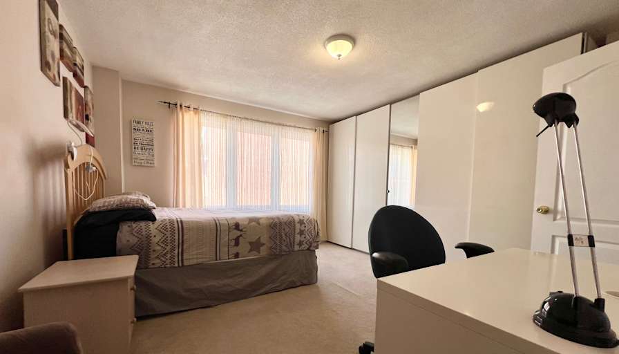 Mark Kay's room