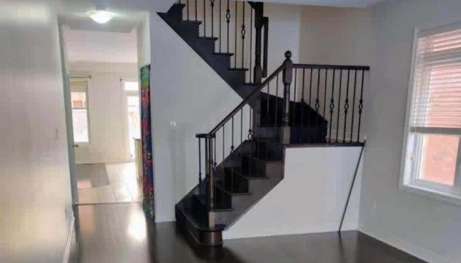 Varinder's room