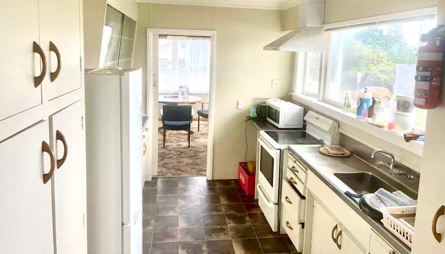 paul's room