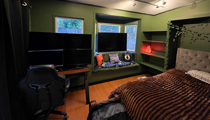 Hailey's room