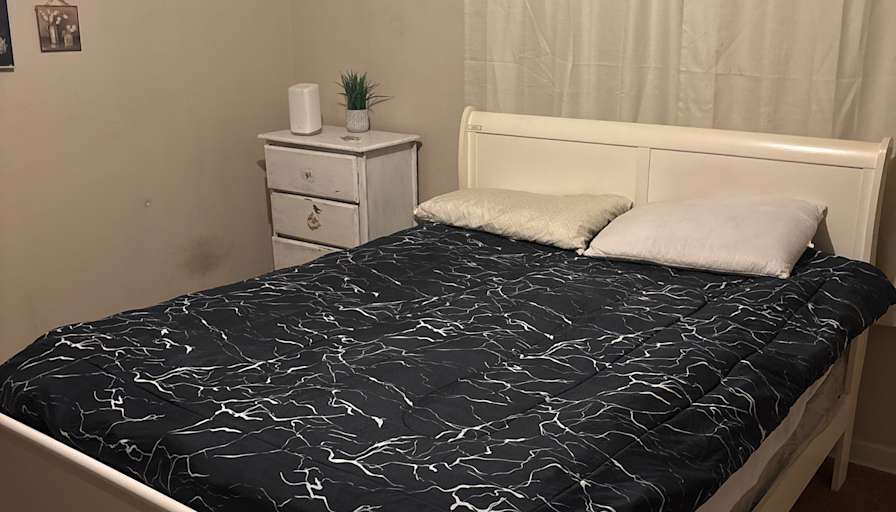 Nelson Crader's room