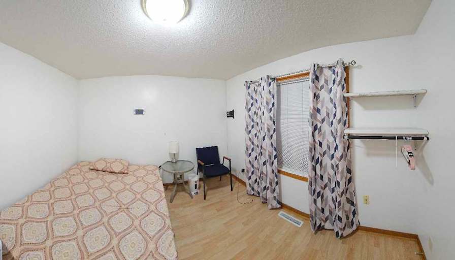 Nhi Van's room
