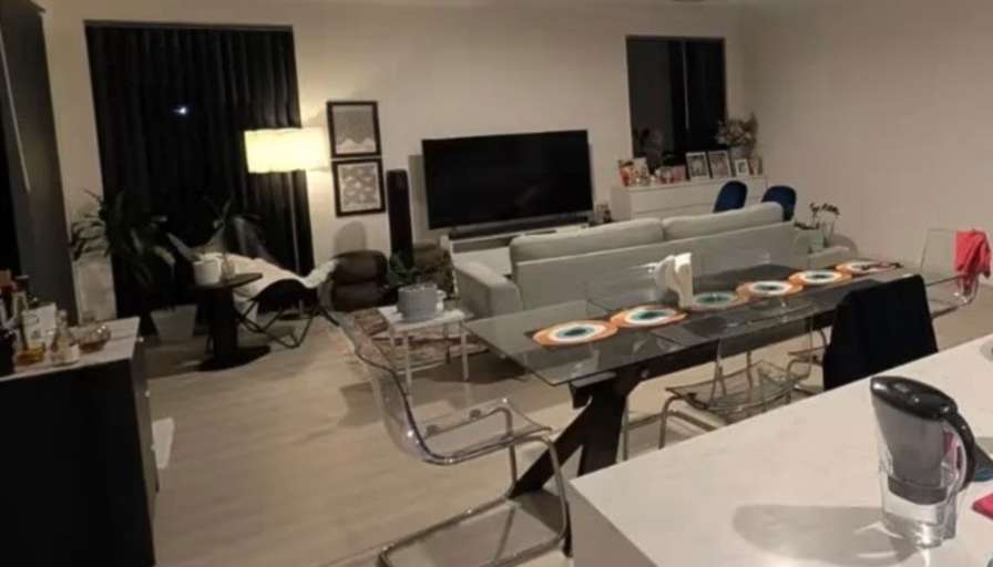 Victoria's room