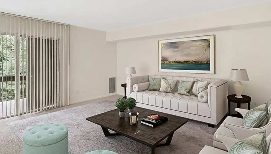 Salama Arabica's room