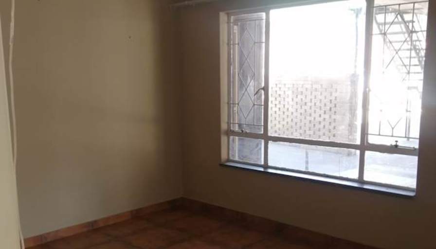 Ina Tellis's room