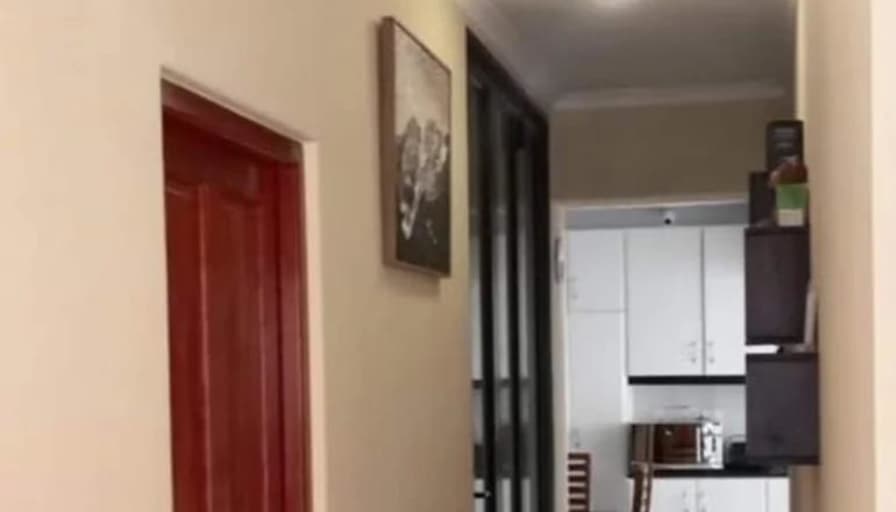 Omalo's room