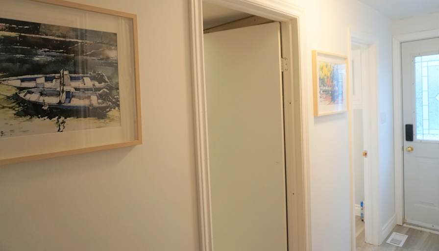 TRAN's room