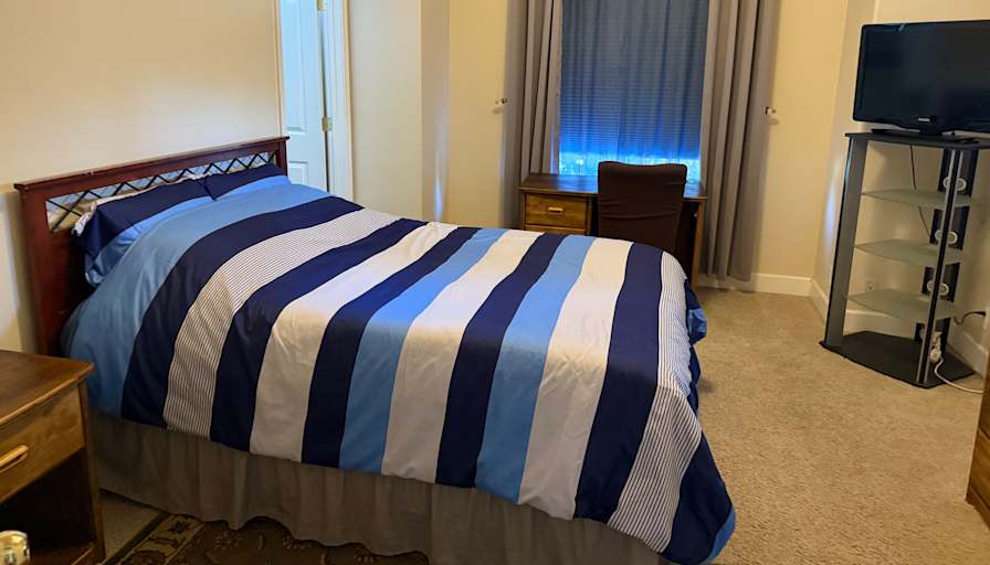 Viktoriya's room