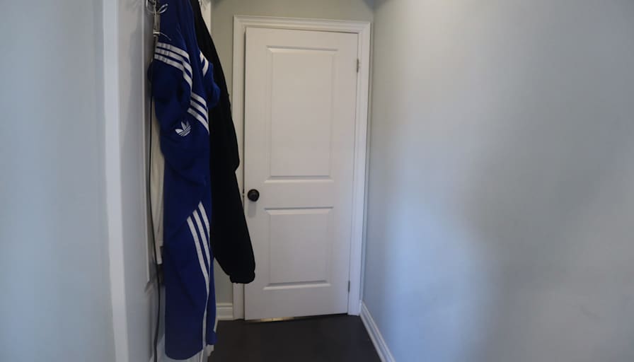 Isa's room