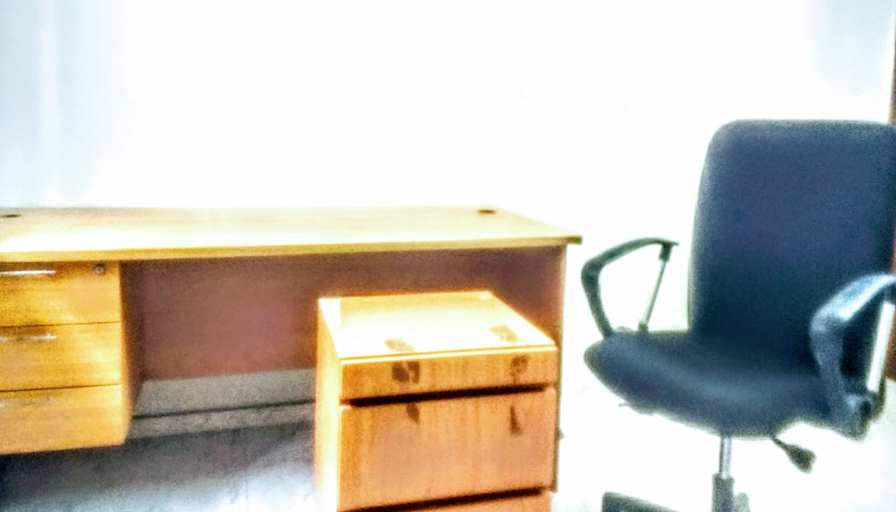 M HARIHARAN's room